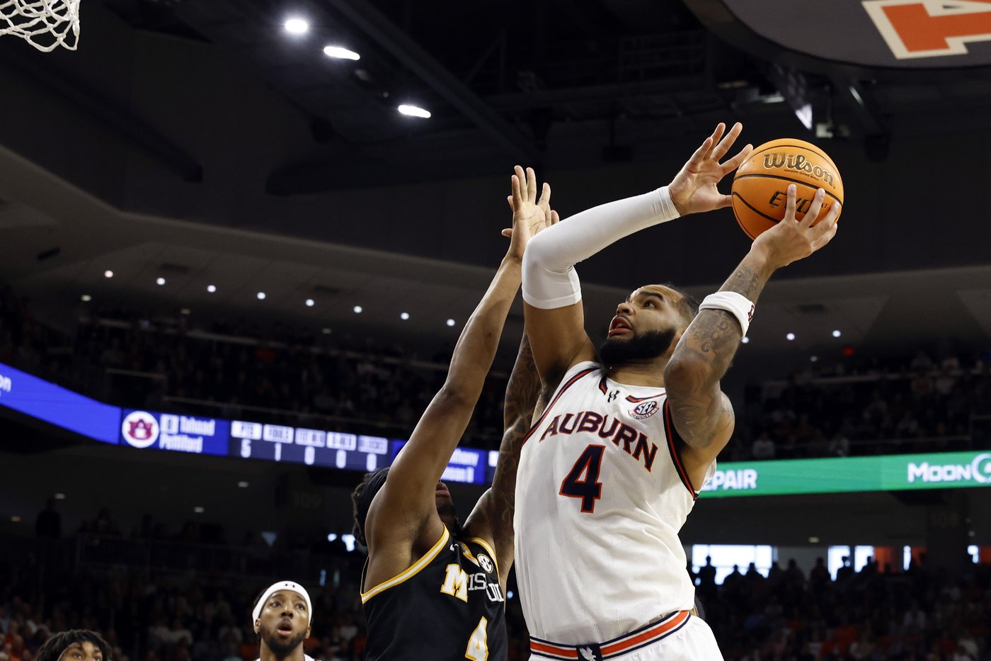 Auburn's Broome suffers 'significant' ankle sprain in comeback win over South Carolina | iNFOnews.ca