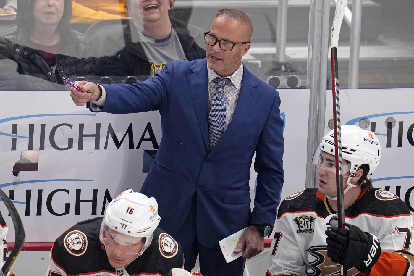 Greg Cronin fired as coach of Anaheim Ducks after 2 seasons | iNFOnews.ca
