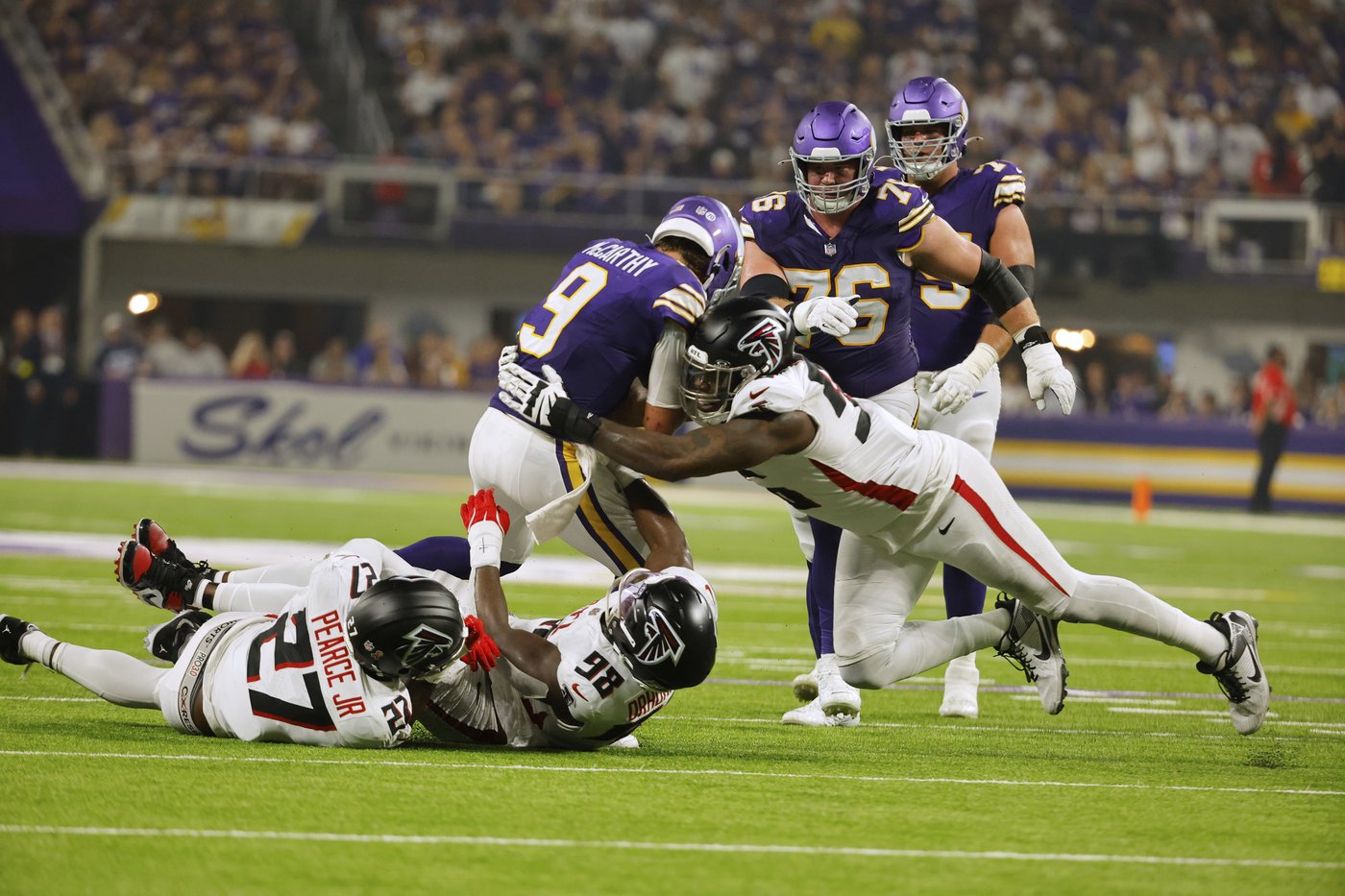 J.J. McCarthy's rough home debut: What went wrong for the Vikings? | iNFOnews.ca