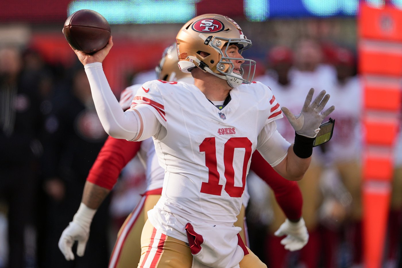 49ers opt against major moves at trade deadline despite injury woes | iNFOnews.ca 49ers opt against major moves at trade deadline despite injury woes | iNFOnews.ca