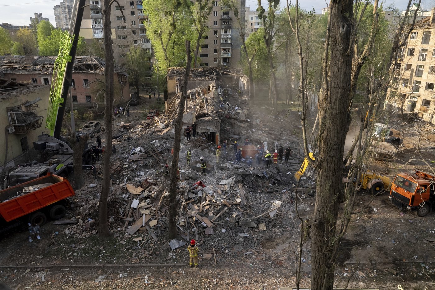 In rare rebuke of Putin, Trump urges Russia to 'STOP!' after deadly attack on Kyiv | iNFOnews.ca In rare rebuke of Putin, Trump urges Russia to 'STOP!' after deadly attack on Kyiv | iNFOnews.ca