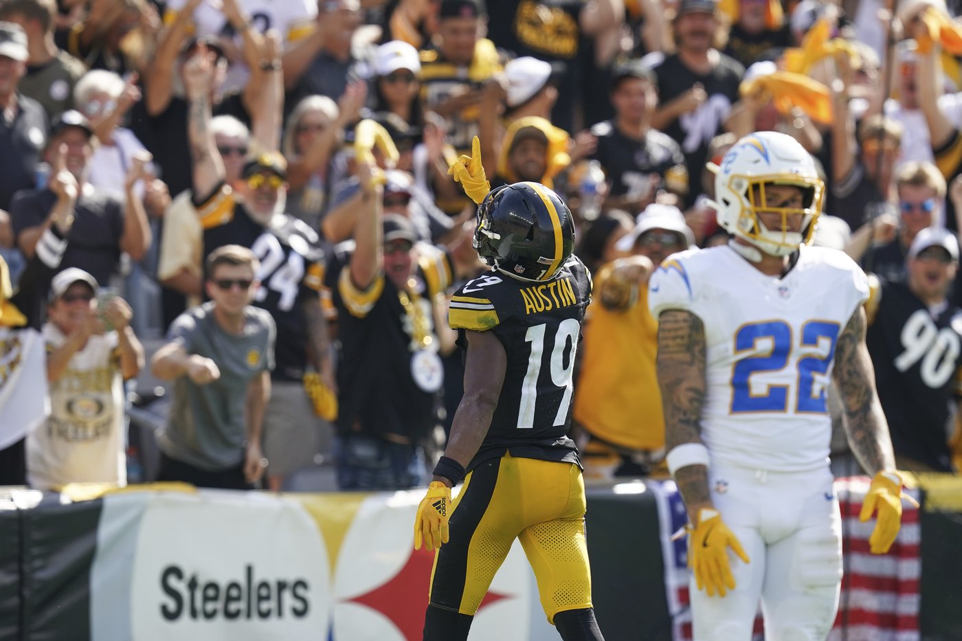 Justin Fields shines as the Steelers move to 3-0 with a 20-10 win over the Chargers | iNFOnews.ca Justin Fields shines as the Steelers move to 3-0 with a 20-10 win over the Chargers | iNFOnews.ca