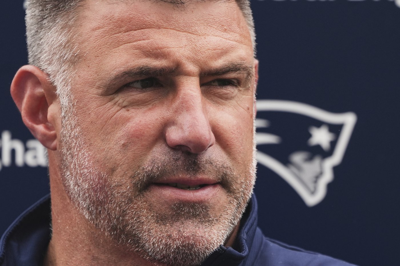 Mike Vrabel 'not messing around' as he prepares for 1st training camp as Patriots coach | iNFOnews.ca Mike Vrabel 'not messing around' as he prepares for 1st training camp as Patriots coach | iNFOnews.ca