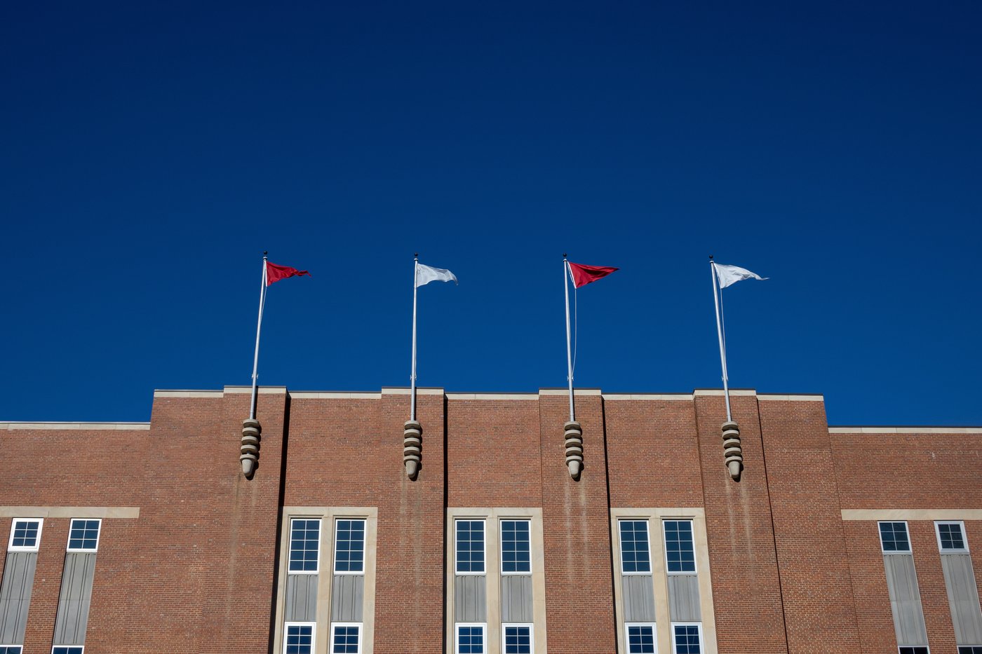 14 former NC State athletes have filed a lawsuit alleging abuse by ex-head trainer | iNFOnews.ca