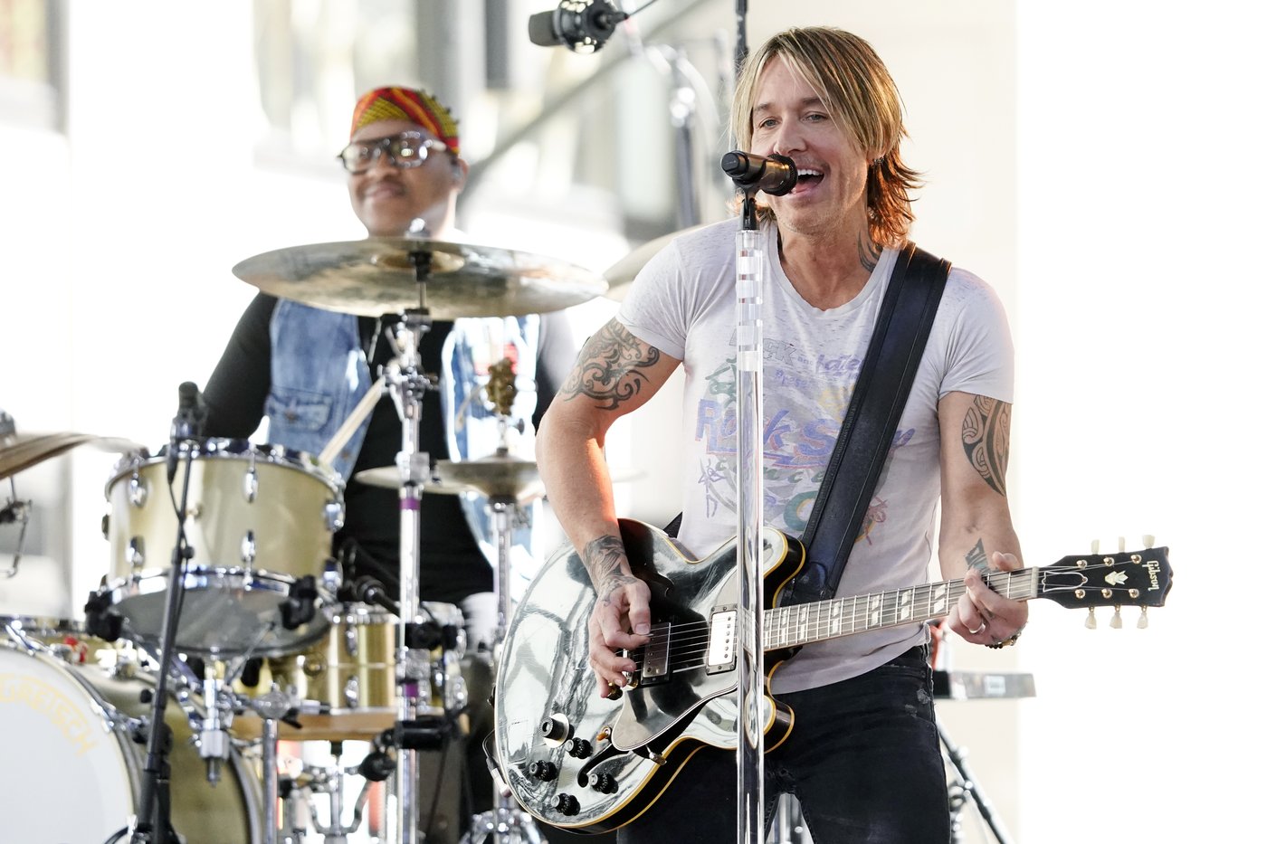 Keith Urban says 'High' is about order and chaos, with songs about love, life and his late father | iNFOnews.ca Keith Urban says 'High' is about order and chaos, with songs about love, life and his late father | iNFOnews.ca