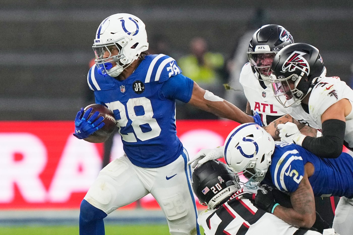 Taylor runs for 244 yards, scores OT winner as Colts top Falcons 31-25 in Berlin | iNFOnews.ca Taylor runs for 244 yards, scores OT winner as Colts top Falcons 31-25 in Berlin | iNFOnews.ca