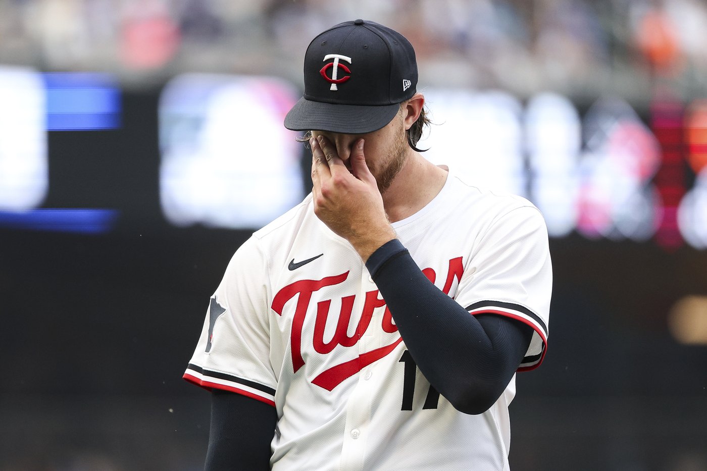 Rangers hit season-high 6 home runs in a 16-3 romp over the Twins | iNFOnews.ca