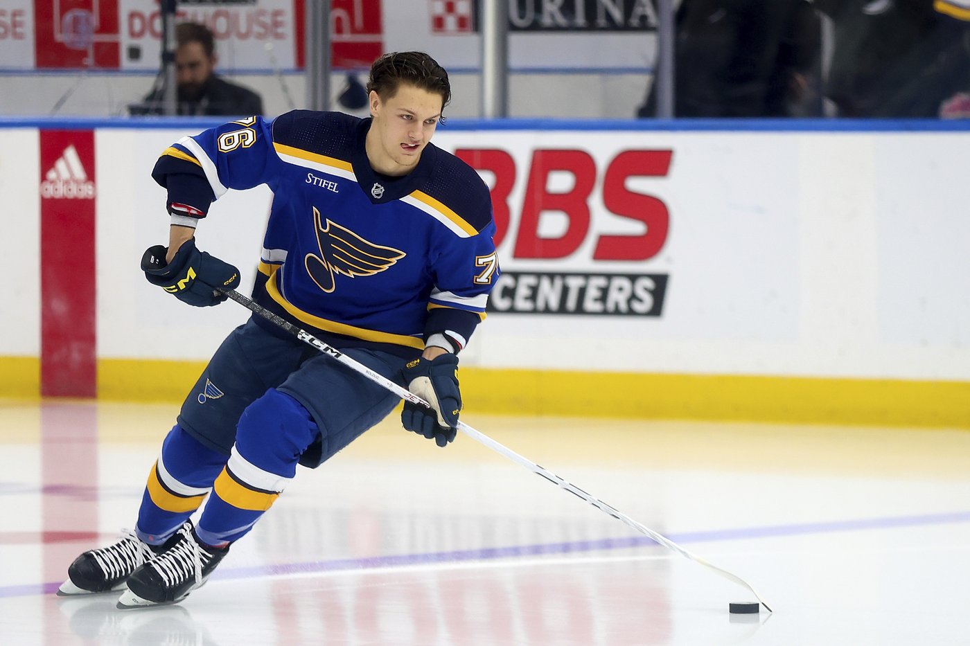 Nick Suzuki impressed by Montreal's off-season acquisitions: 'They fit right in' | iNFOnews.ca