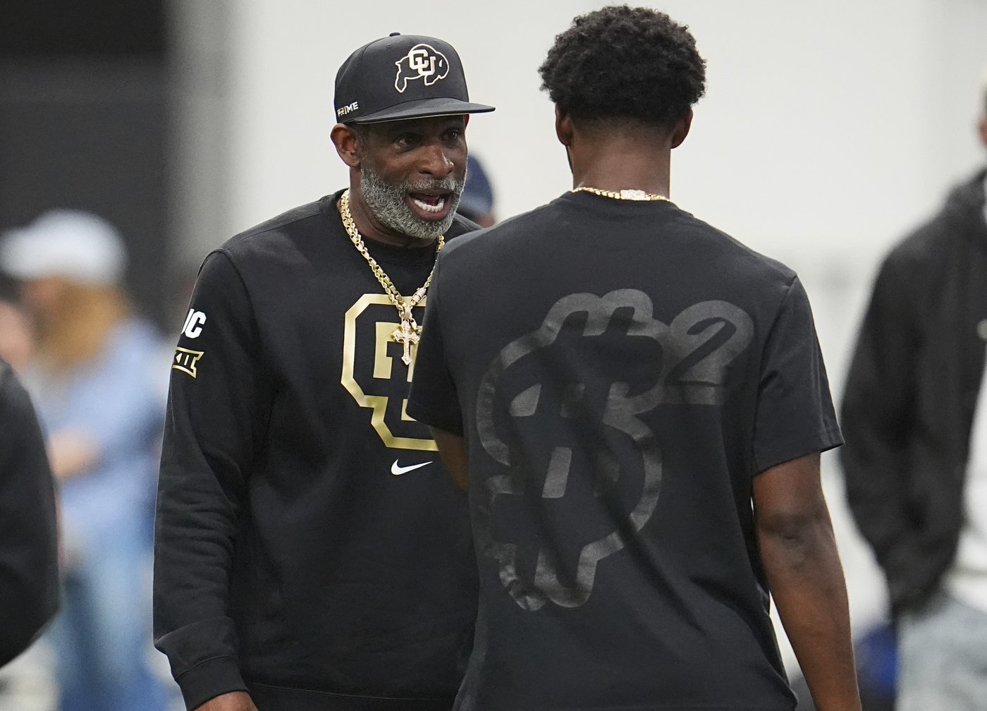 Deion Sanders, Buffs face scrutiny over retiring jersey numbers of Shedeur Sanders, Travis Hunter | iNFOnews.ca
