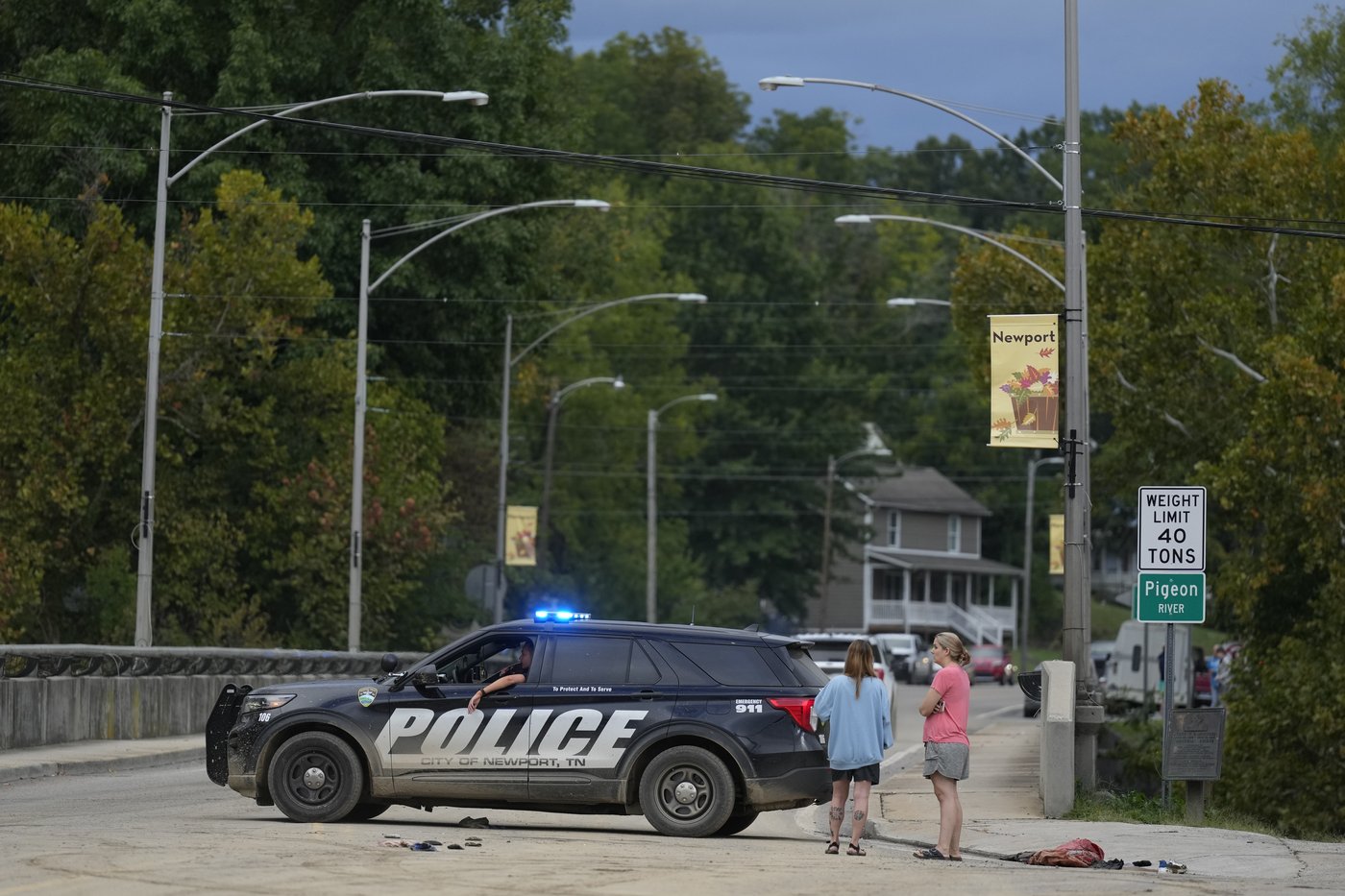 Asheville has been isolated after Helene wrecked roads and knocked out power and cell service | iNFOnews.ca