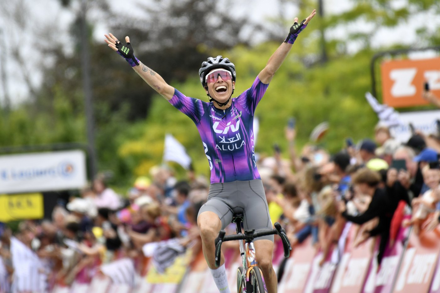 Spanish rider Garcia becomes the oldest stage winner at women's Tour de France at age 41 | iNFOnews.ca Spanish rider Garcia becomes the oldest stage winner at women's Tour de France at age 41 | iNFOnews.ca