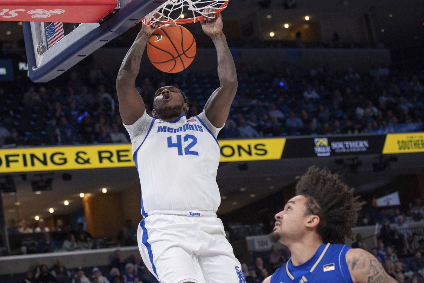 No. 17 Memphis beats Tulsa 83-71 to hold onto AAC lead | iNFOnews.ca No. 17 Memphis beats Tulsa 83-71 to hold onto AAC lead | iNFOnews.ca