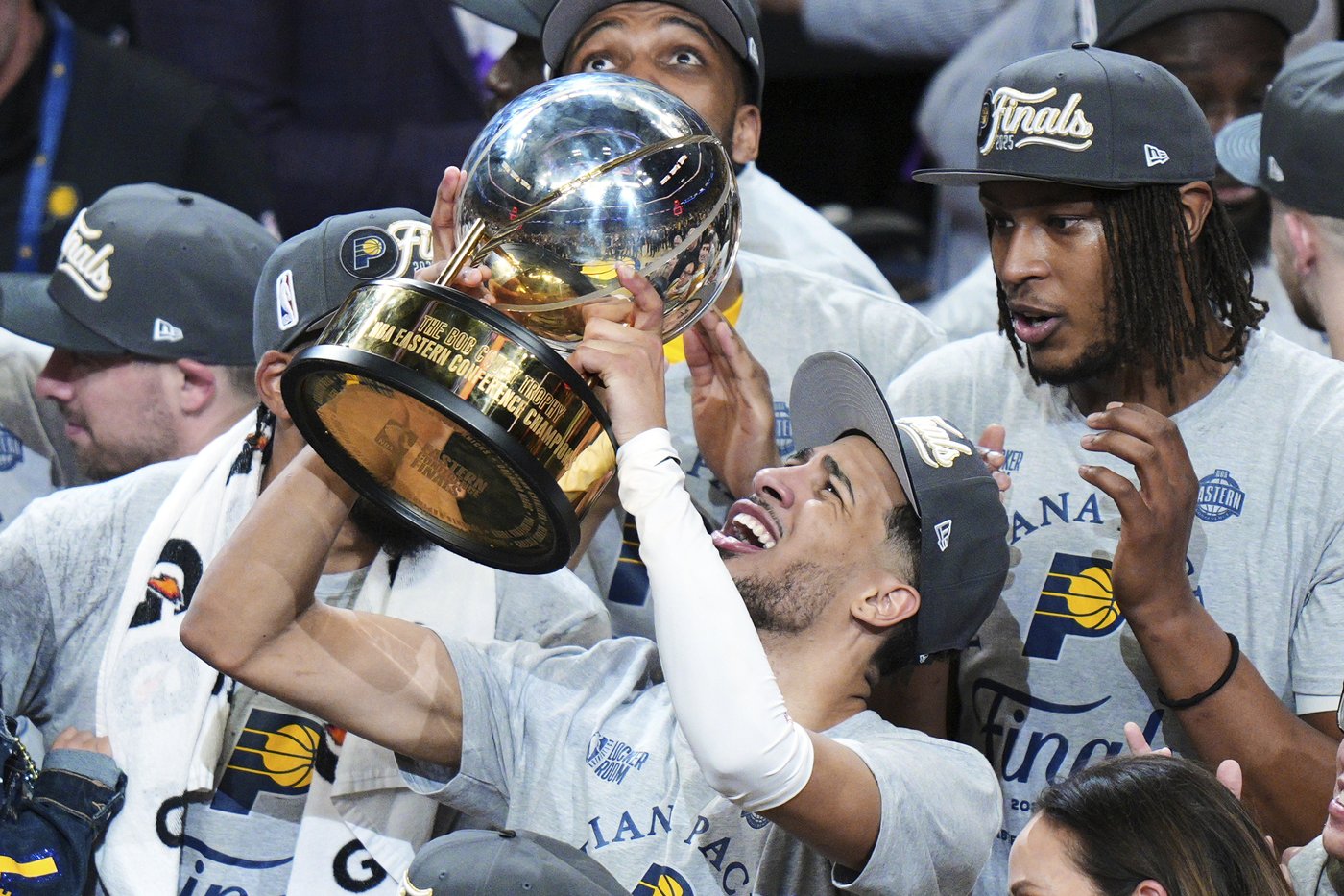 Shai Gilgeous-Alexander and Tyrese Haliburton took roads less traveled to stardom in the NBA Finals | iNFOnews.ca Shai Gilgeous-Alexander and Tyrese Haliburton took roads less traveled to stardom in the NBA Finals | iNFOnews.ca