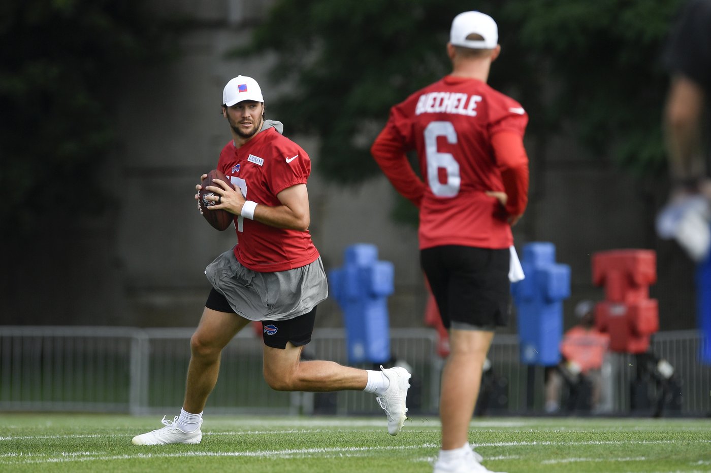 Bills to rest Allen in preseason opener against Giants, Cook skips 4th practice in contract standoff | iNFOnews.ca