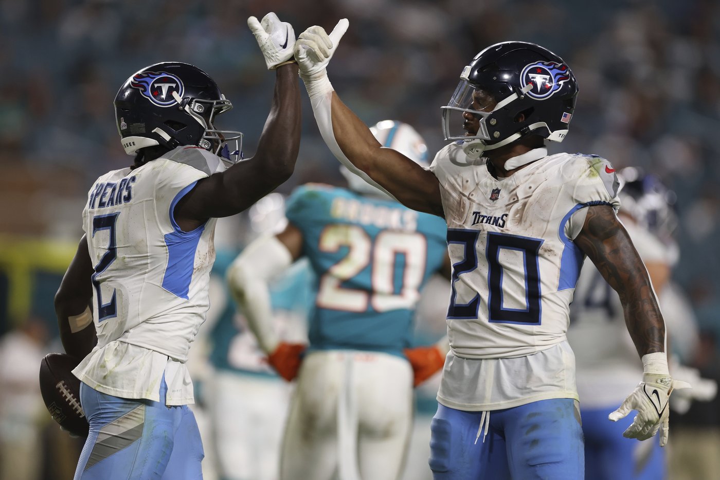 The Titans embrace early bye as chance to regroup with new coach Brian Callahan | iNFOnews.ca The Titans embrace early bye as chance to regroup with new coach Brian Callahan | iNFOnews.ca