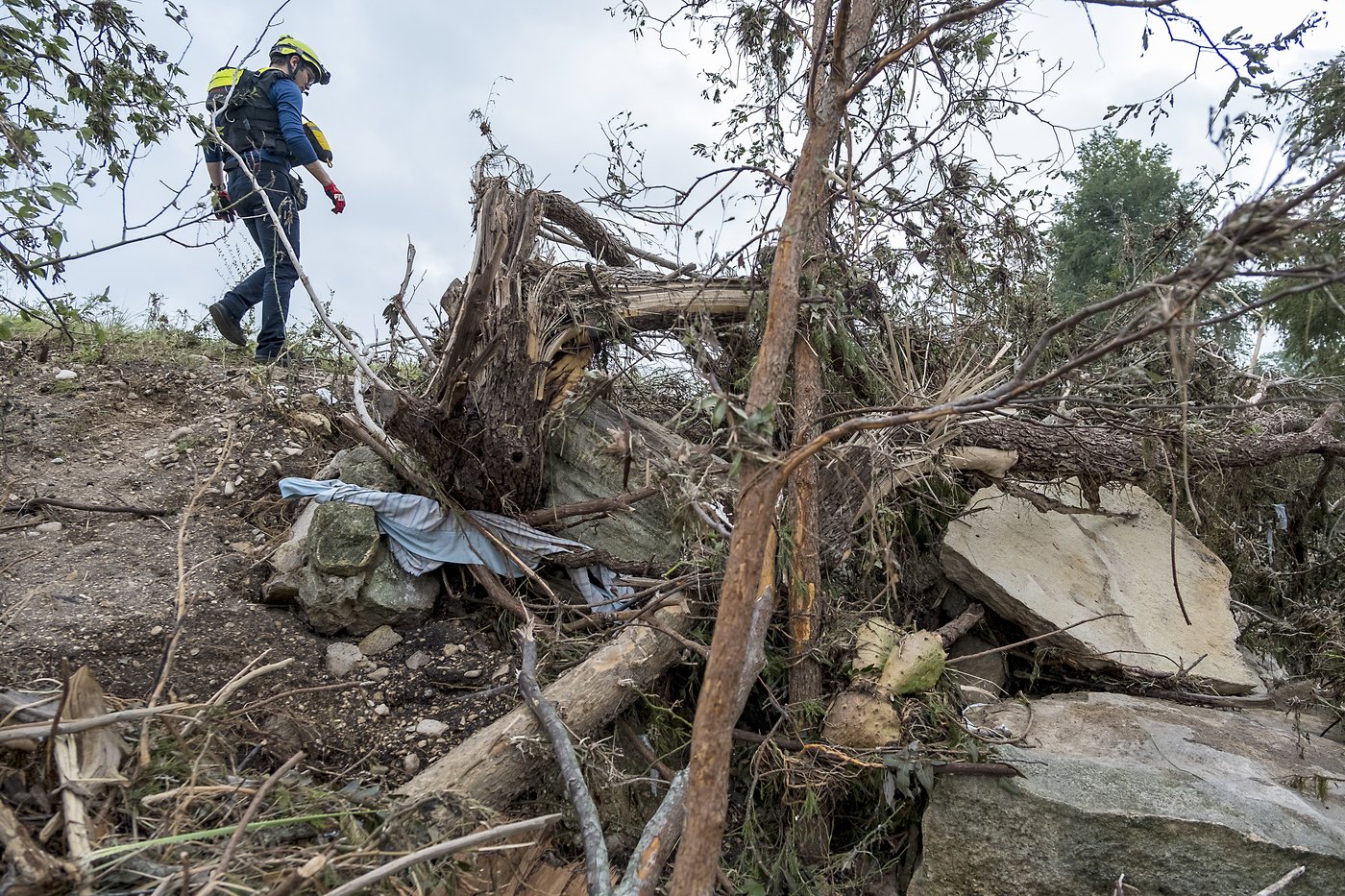 PHOTO COLLECTION: Texas floods leave dozens dead and missing as rescuers search devastated landscape | iNFOnews.ca PHOTO COLLECTION: Texas floods leave dozens dead and missing as rescuers search devastated landscape | iNFOnews.ca