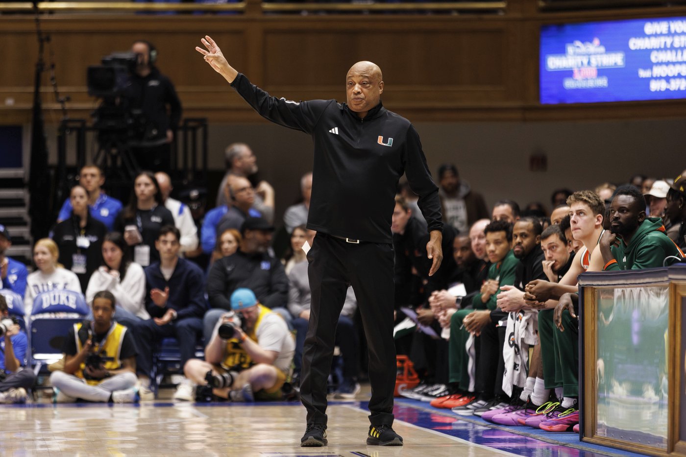 Knueppel leads sharp-shooting attack as No. 3 Duke tops Miami 89-54 to stay unbeaten in ACC | iNFOnews.ca Knueppel leads sharp-shooting attack as No. 3 Duke tops Miami 89-54 to stay unbeaten in ACC | iNFOnews.ca