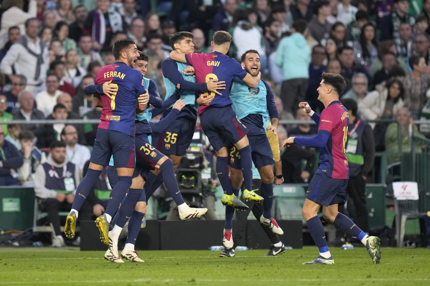 Barcelona and Real Madrid to face fourth-division clubs in third round of Copa del Rey | iNFOnews.ca