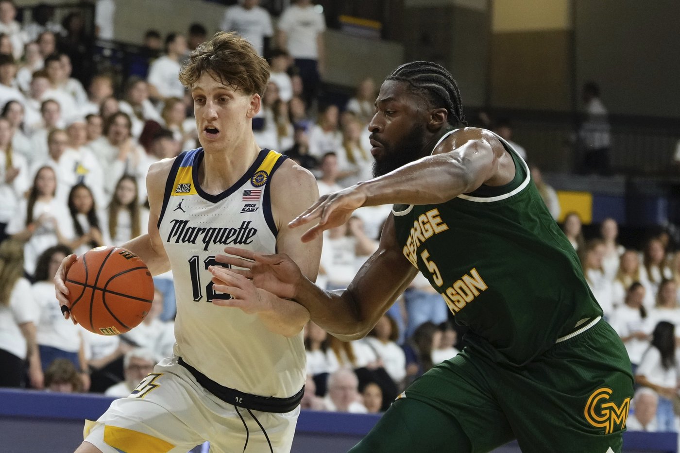 No. 18 Marquette beats George Mason 82-63 in front of all-student crowd on campus | iNFOnews.ca No. 18 Marquette beats George Mason 82-63 in front of all-student crowd on campus | iNFOnews.ca