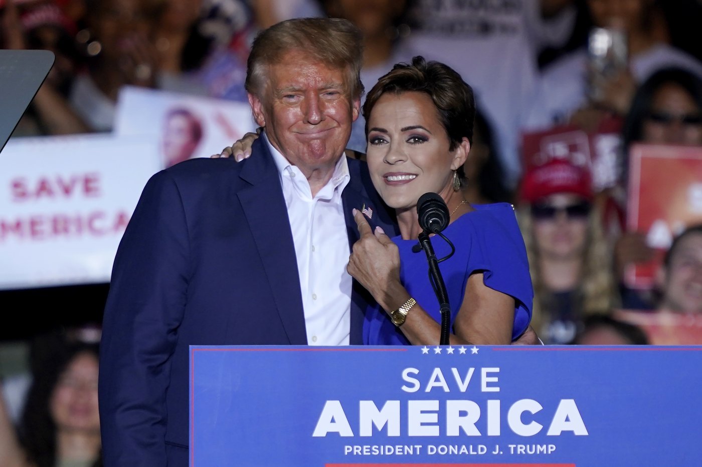 Key Senate race in Arizona could hinge on voters who back Trump and the Democratic candidate | iNFOnews.ca Key Senate race in Arizona could hinge on voters who back Trump and the Democratic candidate | iNFOnews.ca