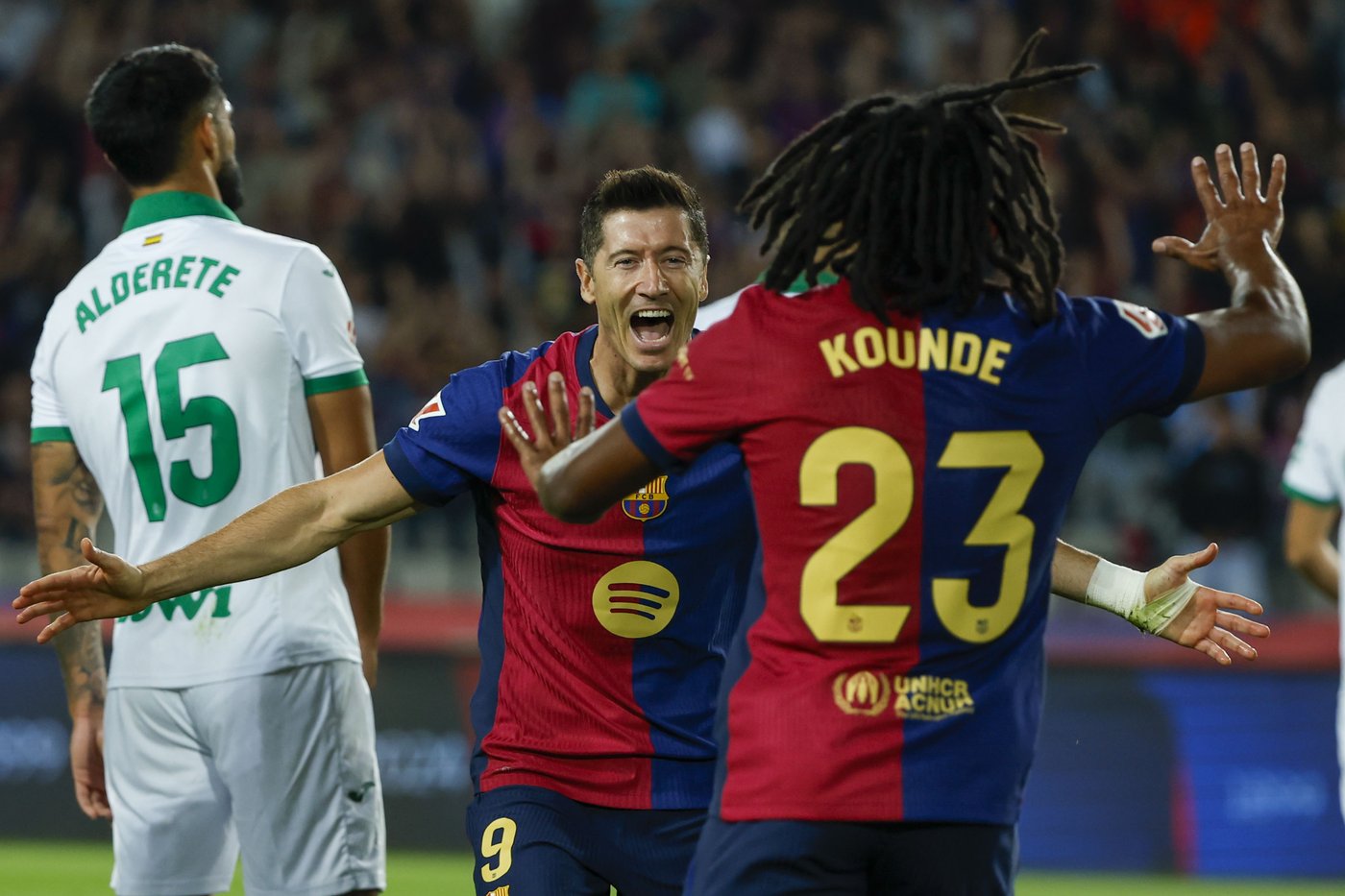 Lewandowski scores his 7th goal to give Barcelona its 7th straight win in Spanish league | iNFOnews.ca