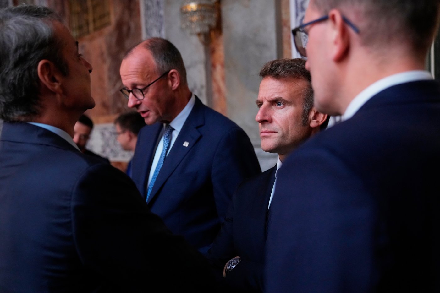 EU leaders consider using seized Russian assets to fund a loan to Ukraine | iNFOnews.ca EU leaders consider using seized Russian assets to fund a loan to Ukraine | iNFOnews.ca