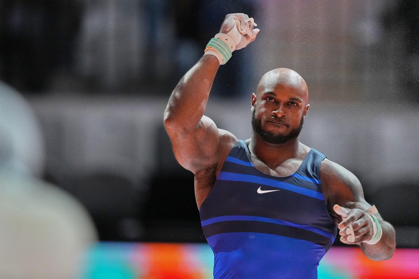 American Donnell Whittenburg finally claims gold in 6th appearance at world gymnastics championships | iNFOnews.ca