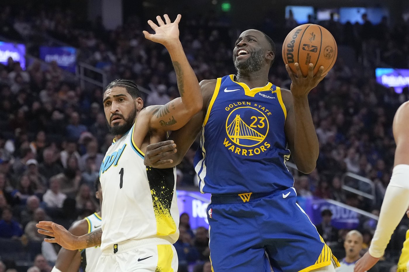 Myles Turner hits late 3-pointer, scores 23 as Pacers beat Warriors 111-105 | iNFOnews.ca