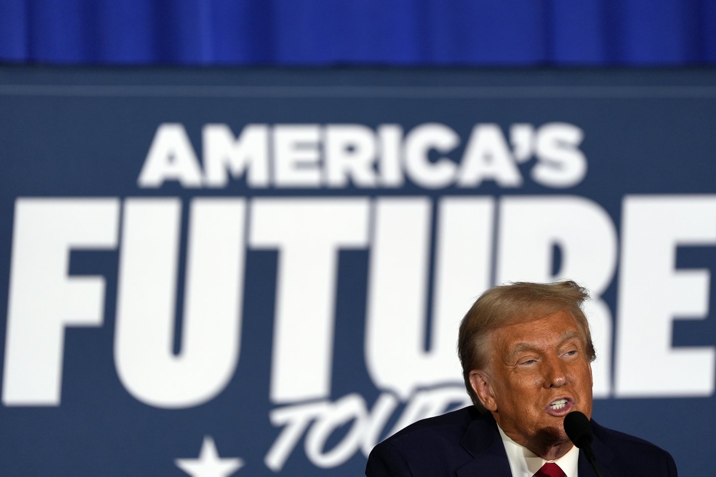 Trump says his New York rally marked by crude and racist insults was 'an absolute lovefest' | iNFOnews.ca Trump says his New York rally marked by crude and racist insults was 'an absolute lovefest' | iNFOnews.ca