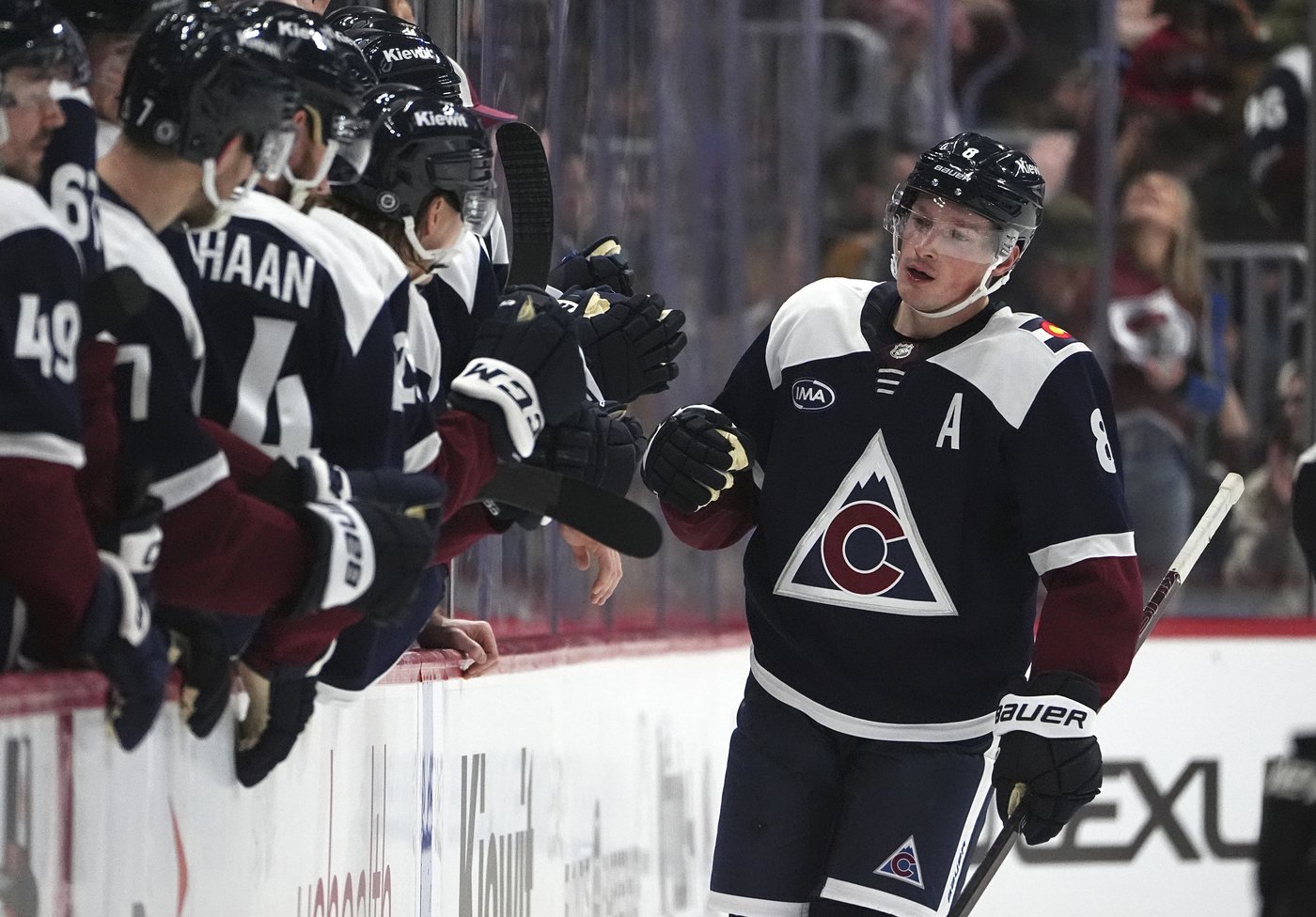 Avs playmaker Cale Makar becomes one of the fastest defensemen in NHL history to reach 100 goals | iNFOnews.ca