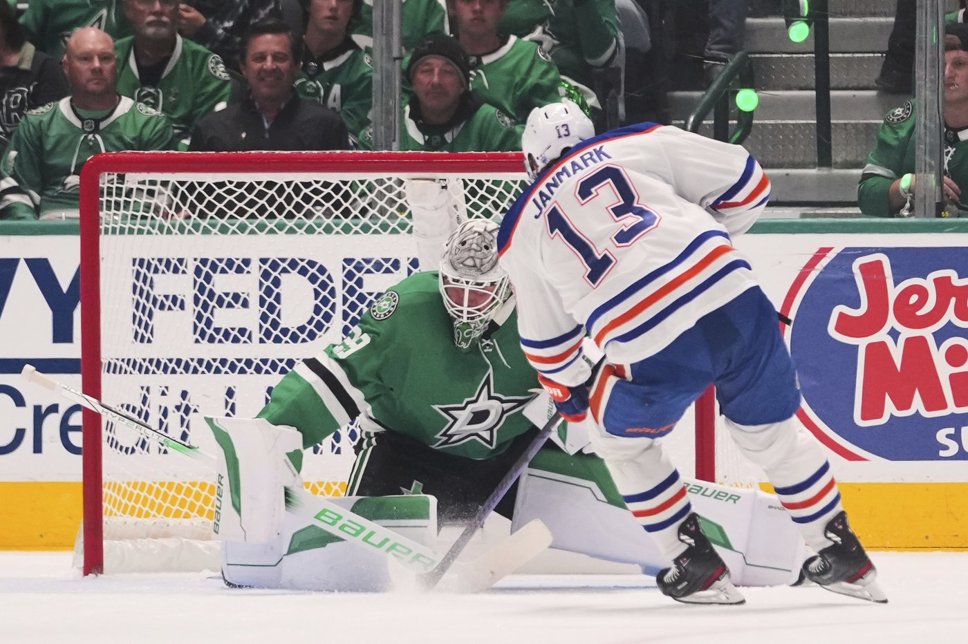 Stars pull goalie Oettinger after Oilers score on 1st 2 shots in Game 5 of West final | iNFOnews.ca Stars pull goalie Oettinger after Oilers score on 1st 2 shots in Game 5 of West final | iNFOnews.ca