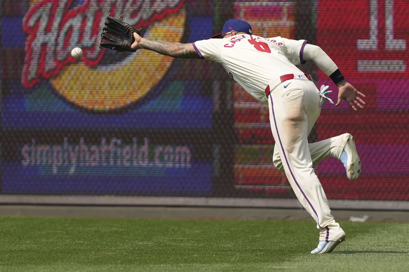 Nick Castellanos benched for 'inappropriate comment' after being pulled for defensive replacement | iNFOnews.ca Nick Castellanos benched for 'inappropriate comment' after being pulled for defensive replacement | iNFOnews.ca