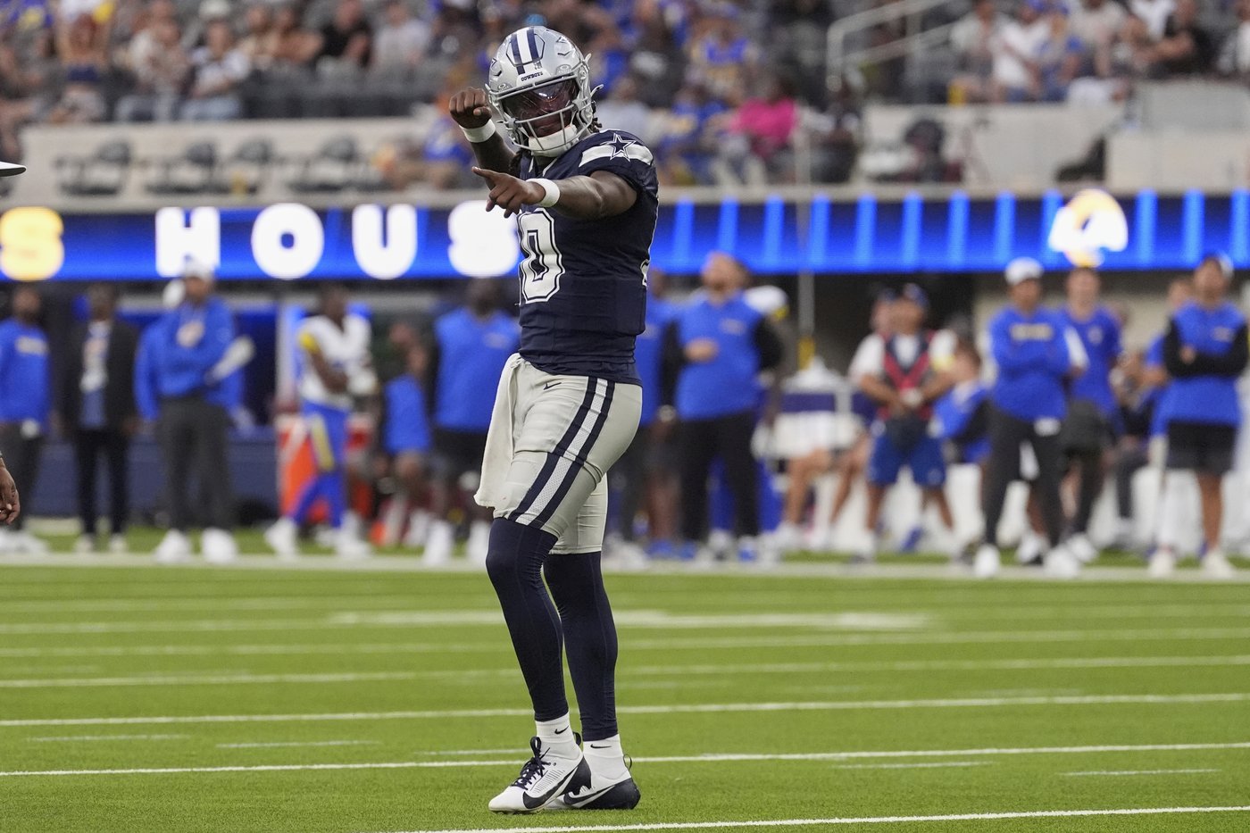 Cowboys want to get Joe Milton plenty of snaps before deciding if he will be Dak Prescott's backup | iNFOnews.ca Cowboys want to get Joe Milton plenty of snaps before deciding if he will be Dak Prescott's backup | iNFOnews.ca