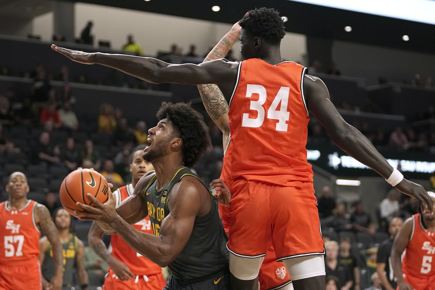No. 12 Baylor has 7 players in double figures in 104-67 win over Sam Houston | iNFOnews.ca