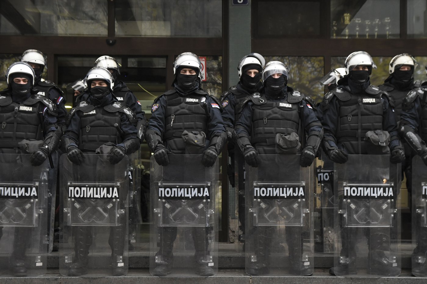 Protesters scuffle with police in Serbia as they demand arrests over a deadly roof collapse | iNFOnews.ca