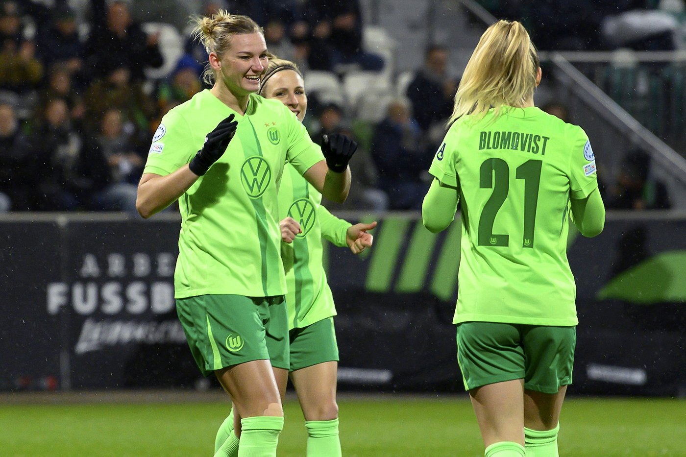 Lyon late surge routs Roma in Women's Champions League. Chelsea, Real Madrid also into quarterfinals | iNFOnews.ca