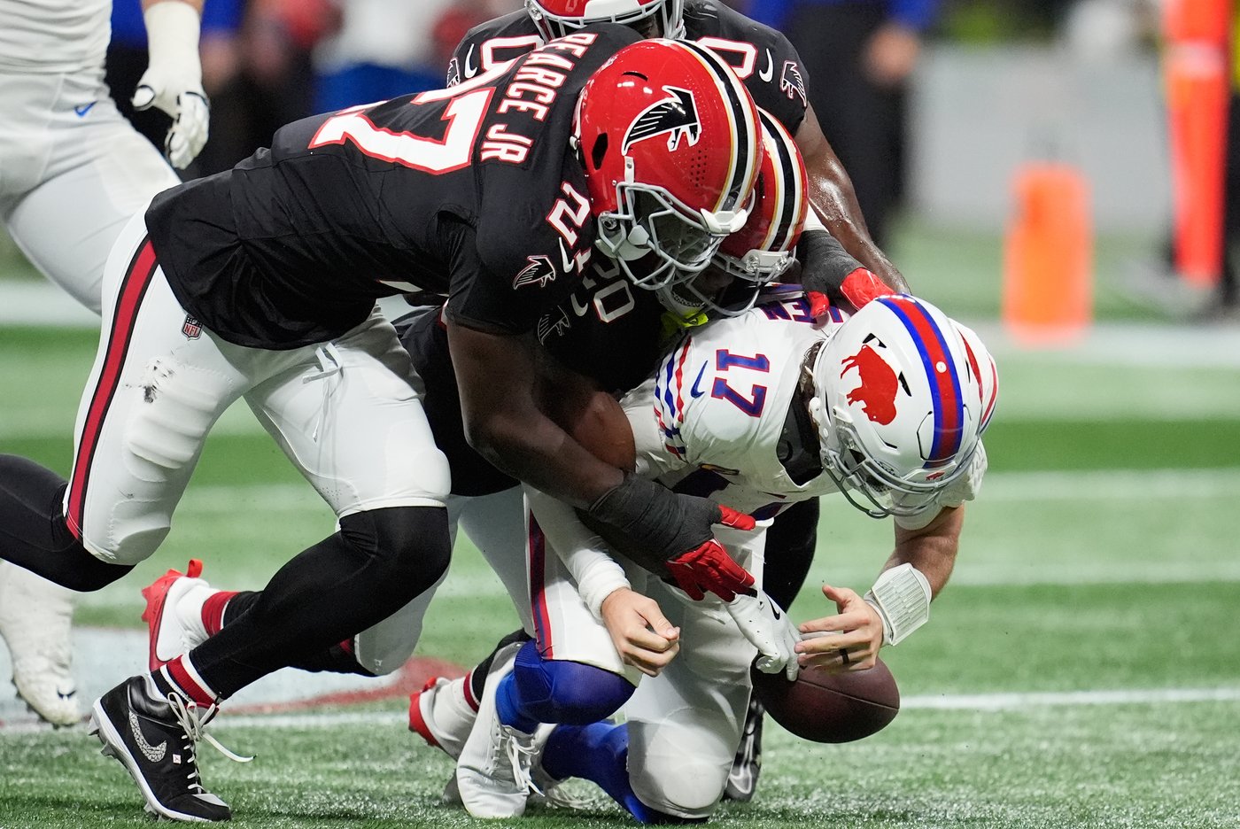 Josh Allen-led Bills offense misfires for 2nd straight outing in loss to Atlanta | iNFOnews.ca