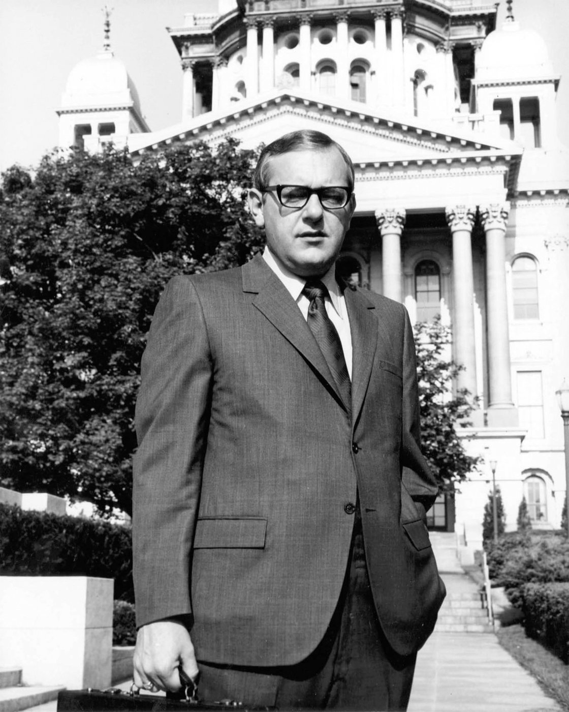 Former Illinois Gov. George Ryan dies at 91. He halted executions and went to prison for corruption | iNFOnews.ca Former Illinois Gov. George Ryan dies at 91. He halted executions and went to prison for corruption | iNFOnews.ca
