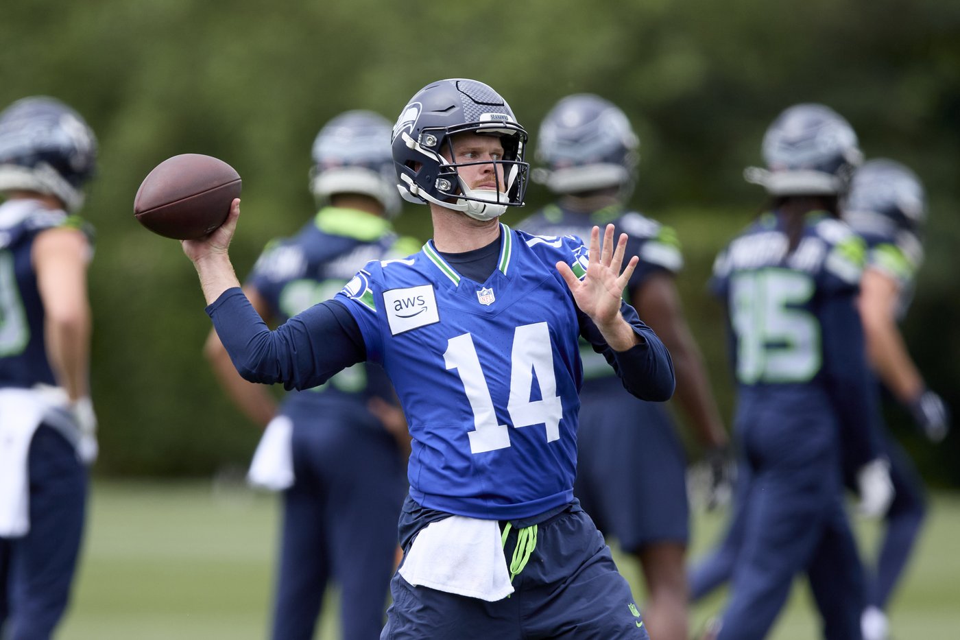 Seahawks QB Sam Darnold is learning a new city and offense with plenty of support | iNFOnews.ca Seahawks QB Sam Darnold is learning a new city and offense with plenty of support | iNFOnews.ca