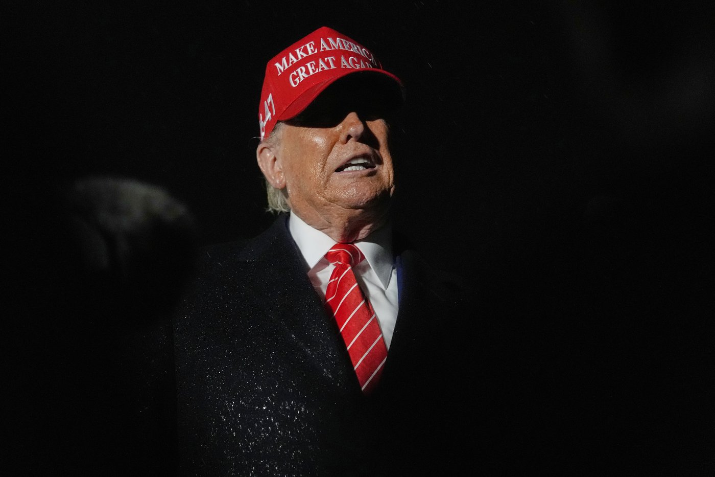 Canadians divided on whether U.S. is an 'ally' or 'enemy' country: Poll | iNFOnews.ca