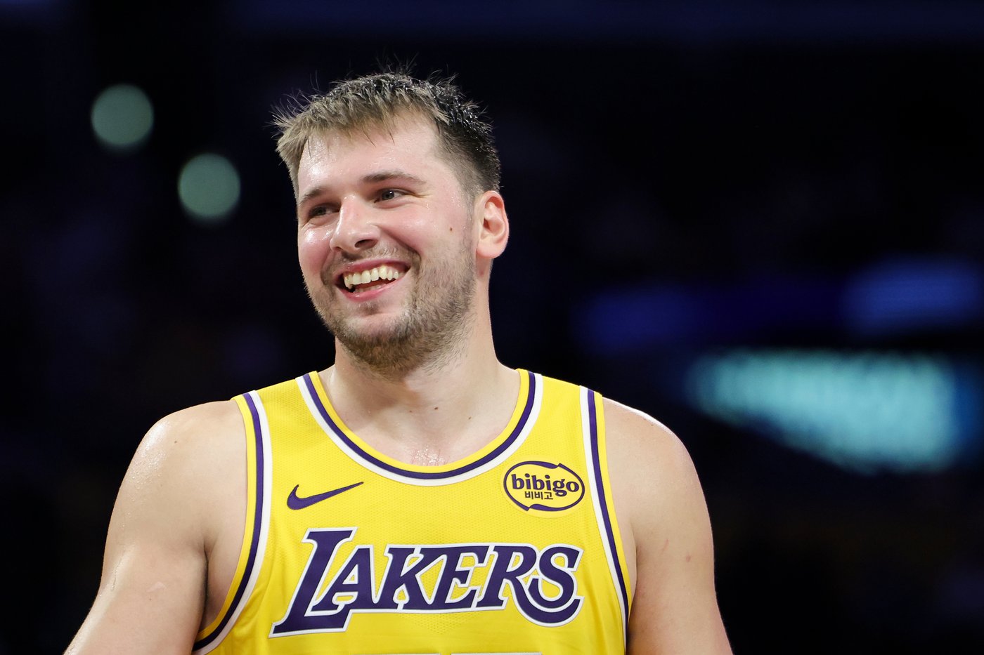 The 40-40 club: Luka Doncic begins the Lakers' new season with a pair of prolific performances | iNFOnews.ca The 40-40 club: Luka Doncic begins the Lakers' new season with a pair of prolific performances | iNFOnews.ca