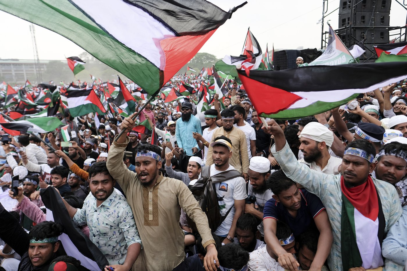 Some 100,000 rally against Israel in Bangladesh's capital | iNFOnews.ca
