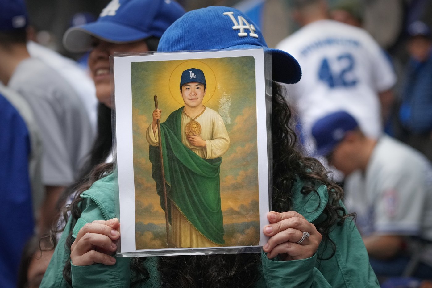 Top photos from the World Series parade in Los Angeles | iNFOnews.ca