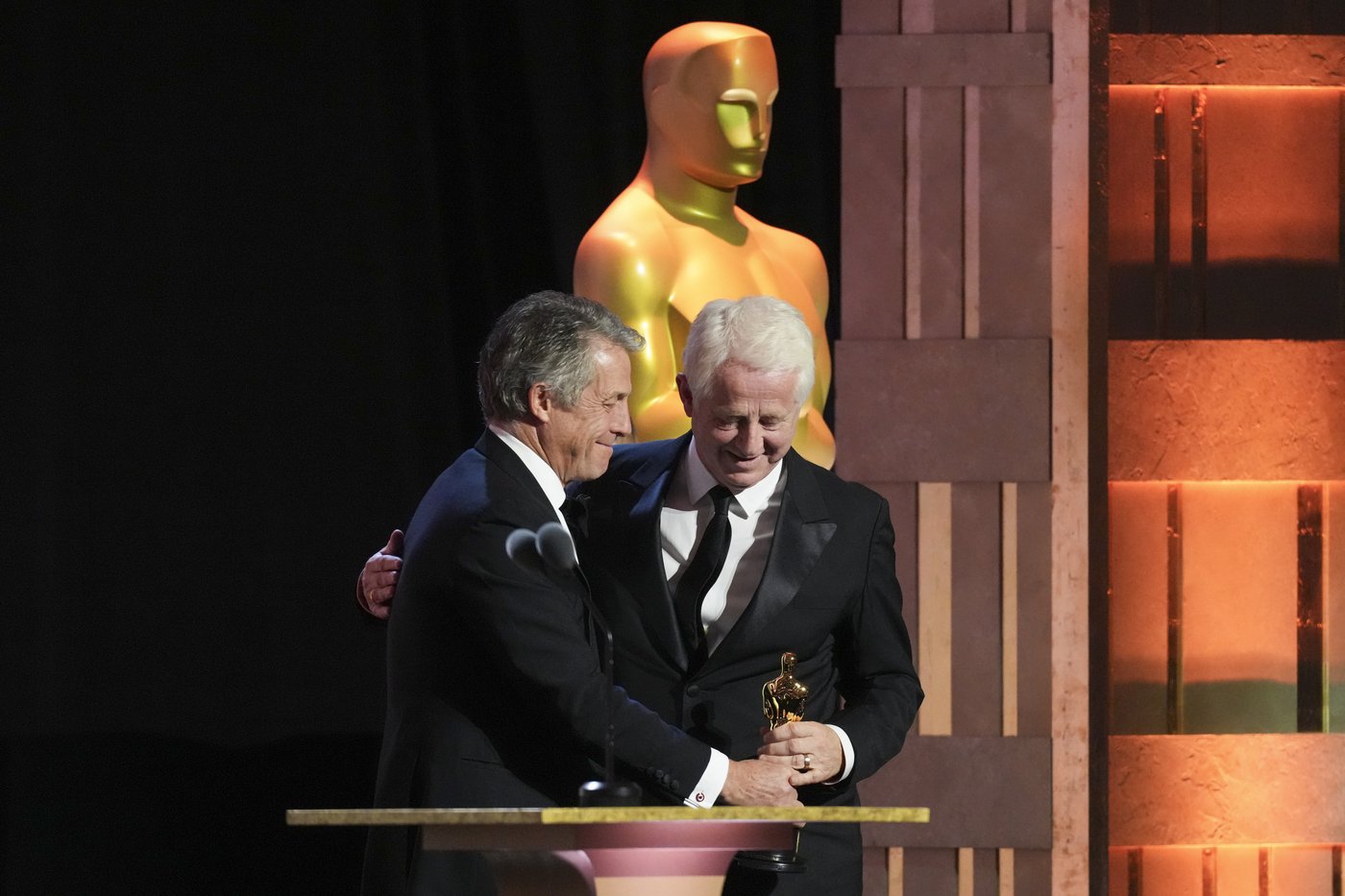 Hollywood stars gather for honorary Oscars event celebrating Quincy Jones, Bond producers, more | iNFOnews.ca