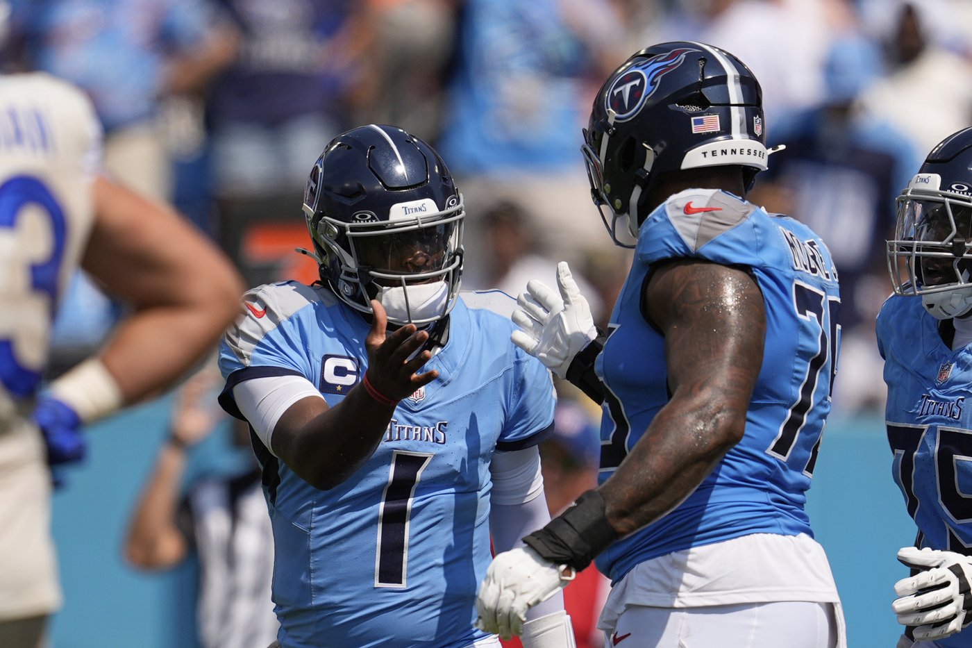 Losers of 8 straight, Titans face must-win game against undefeated Colts before road swing | iNFOnews.ca