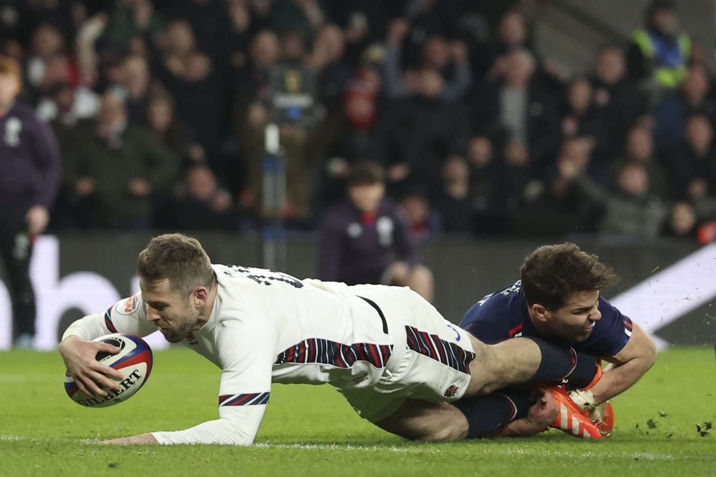 England beats France 26-25 and shakes up Six Nations title race | iNFOnews.ca England beats France 26-25 and shakes up Six Nations title race | iNFOnews.ca