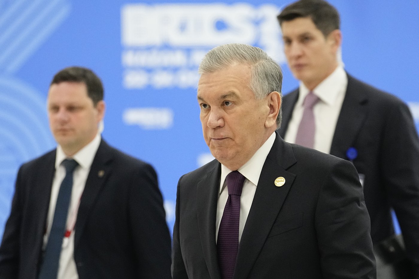 Polls close in Uzbekistan's parliamentary election held without real opposition | iNFOnews.ca