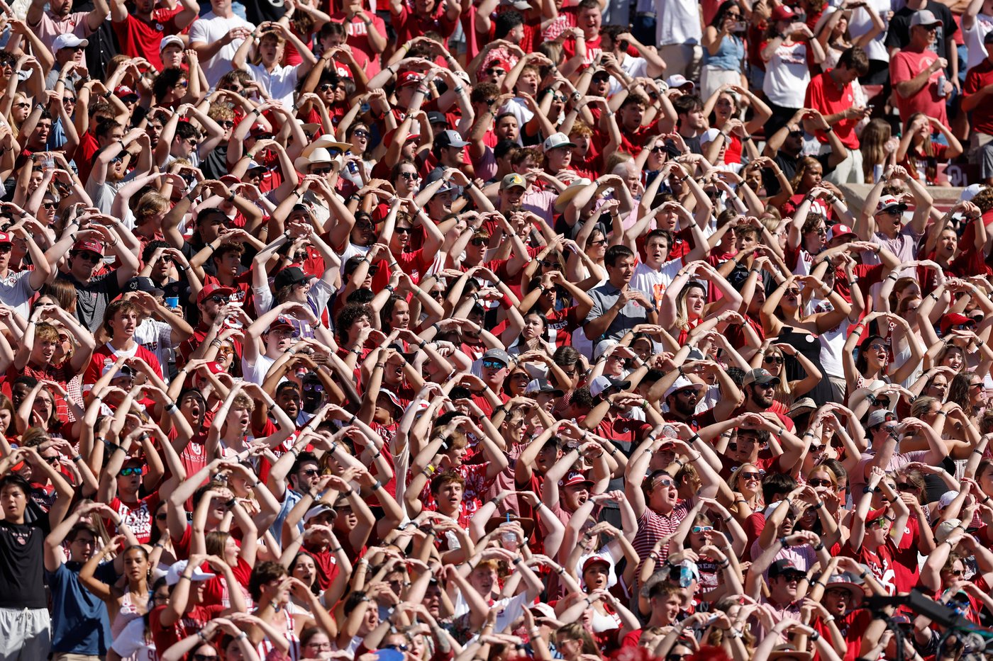 NCAA moves closer to allowing college athletes to bet on pro sports | iNFOnews.ca NCAA moves closer to allowing college athletes to bet on pro sports | iNFOnews.ca