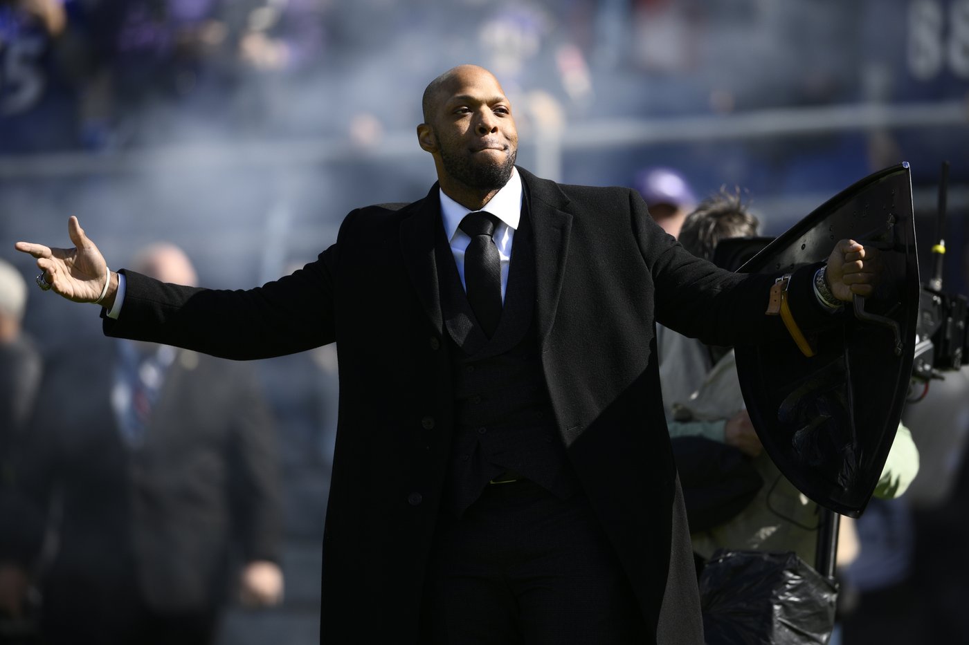 Eli Manning, Terrell Suggs and Luke Kuechly advance to next stage in Hall of Fame voting | iNFOnews.ca