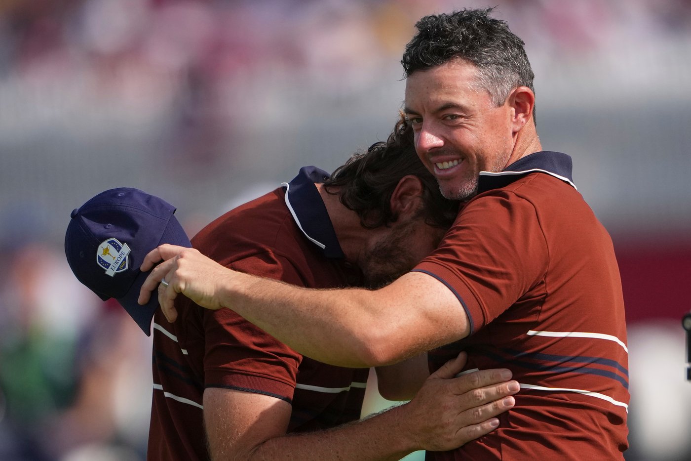 McIlroy gives as good as he gets at Ryder Cup, telling fans to shut up, then sending them to exits | iNFOnews.ca